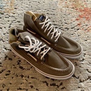 High Top Sperry Boat Shoes Size 10
